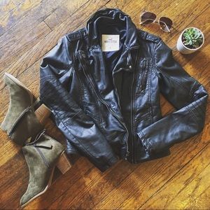 Hollister Black Faux Leather Moto Jacket Small